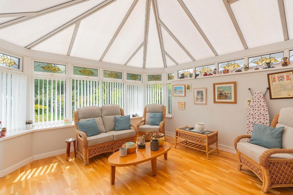 8 H3 RBD - Conservatory B.jpg