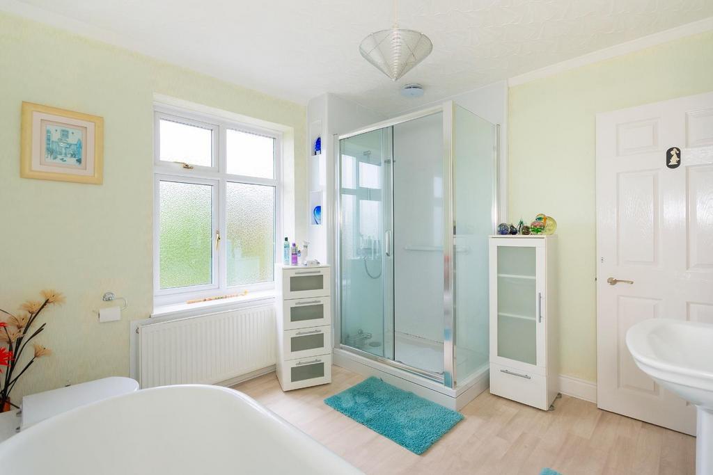 8 H3 RBD - Bathroom A.jpg