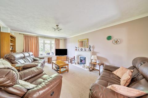 undefined, Badbury, Swindon, SN4