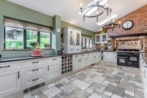 undefined, Pilgrims Lane Bugbrooke, Northamptonshire, NN7 3PJ