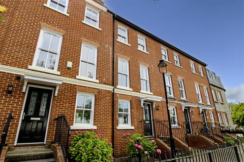 undefined, Surrey Street, Littlehampton