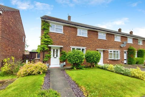 3 bedroom end of terrace house for sale, Narbonne Avenue, Eccles, M30