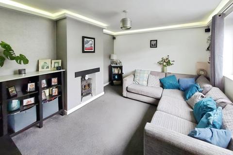 3 bedroom end of terrace house for sale, Narbonne Avenue, Eccles, M30