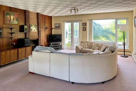 5 bedroom detached house for sale, Cog Road, Sully