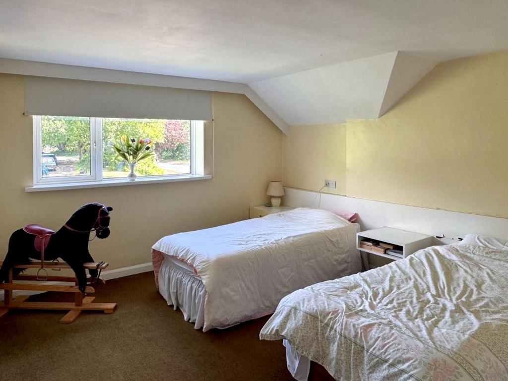 Bedroom 5