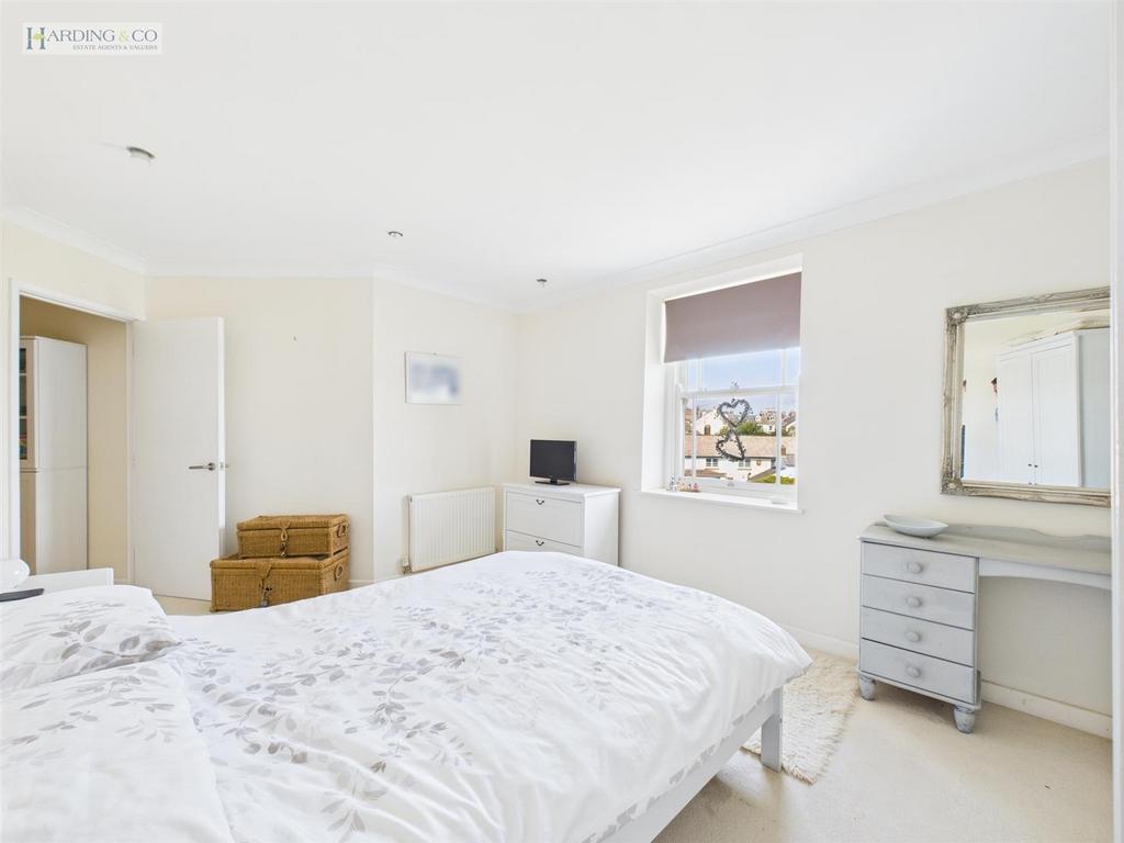 Bedroom 1 ii