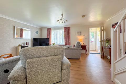 2c Arber Close, Bottisham, Cambridge, CB25 9DR