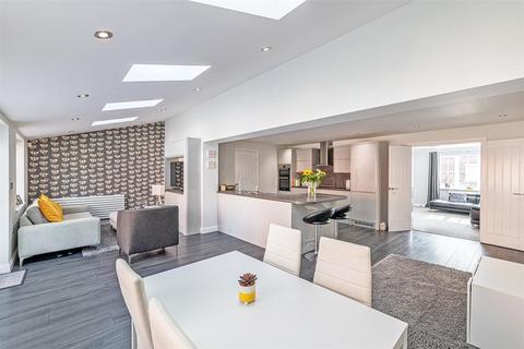 4 bedroom detached house for sale, Jefferson Drive, Great Sankey, Warrington