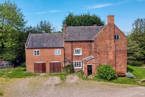 undefined, Dark Lane Farm, Longdon