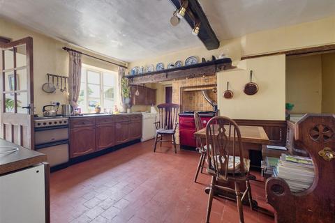 undefined, Dark Lane Farm, Longdon