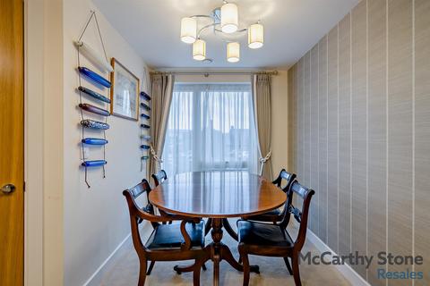2 bedroom apartment for sale, Monument Place, Endless Street, Salisbury