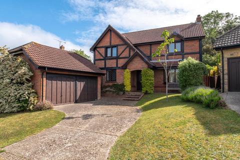 4 bedroom detached house for sale, Horestone Drive, Seaview