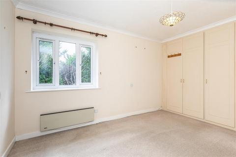 undefined, Carnegie Road, Worthing