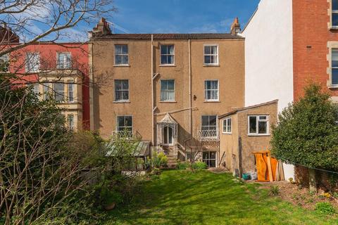 6 bedroom terraced house for sale, Fairfield Road, Montpelier