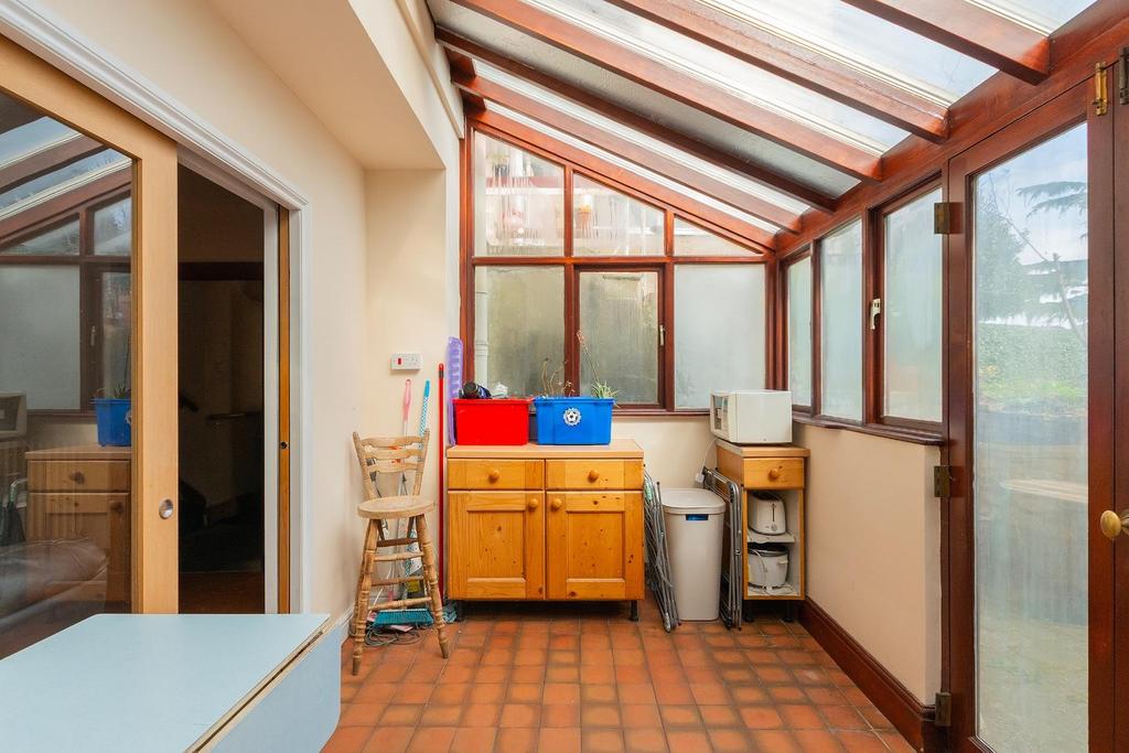 2 F6 RMR - Garden Room A.jpg