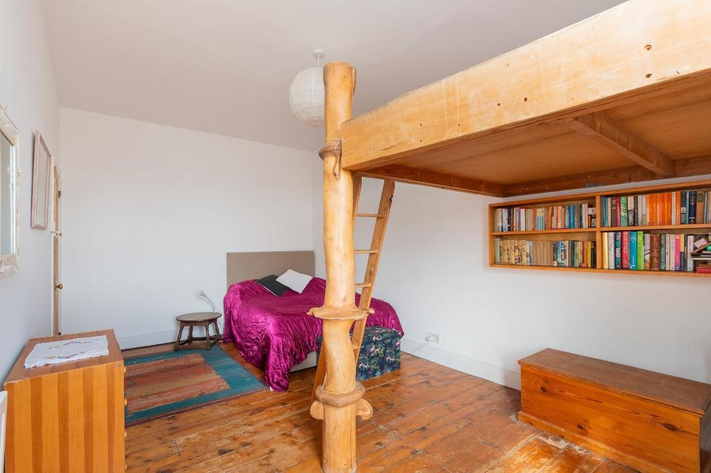 2 F6 RMR - Bedroom A.jpg