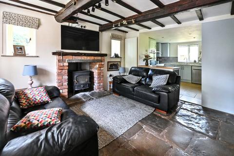 3 bedroom farm house for sale, Back of Ecton, Ecton, DE6
