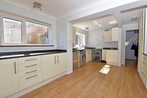 31 The Close, Woodcote, Reading, RG8 0SB