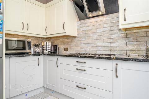 undefined, Rosehill Gardens, ABBOTS LANGLEY