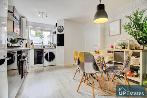 3 bedroom semi-detached house for sale, Homestead, Coventry