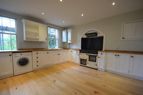 2 bedroom flat for sale, Lansdowne Road, Tunbridge Wells