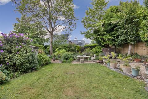 2 bedroom flat for sale, Lansdowne Road, Tunbridge Wells