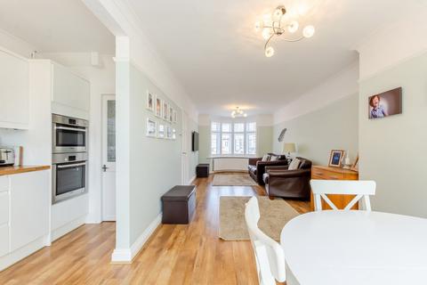 78 Beverley Avenue, Sidcup, DA15 8HE