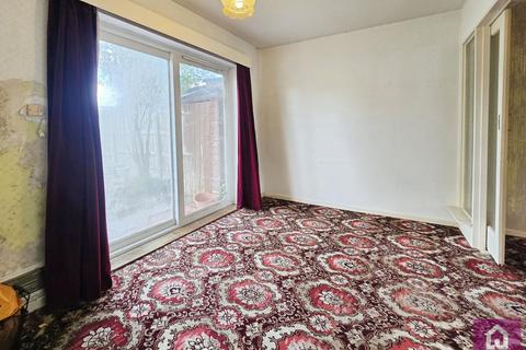17 Ashfield Crescent, Blacon, Chester, CH1 5AU