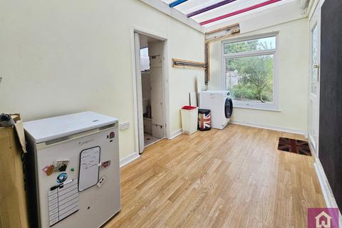 17 Ashfield Crescent, Blacon, Chester, CH1 5AU