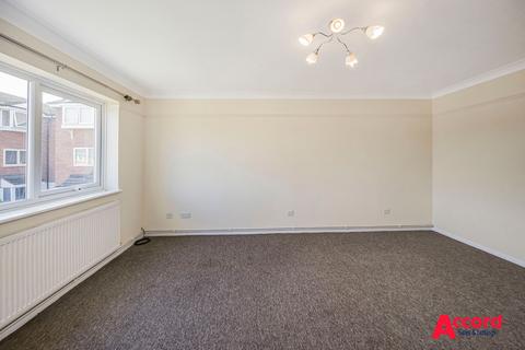 49 Vignoles Road, Romford, RM7 0DT