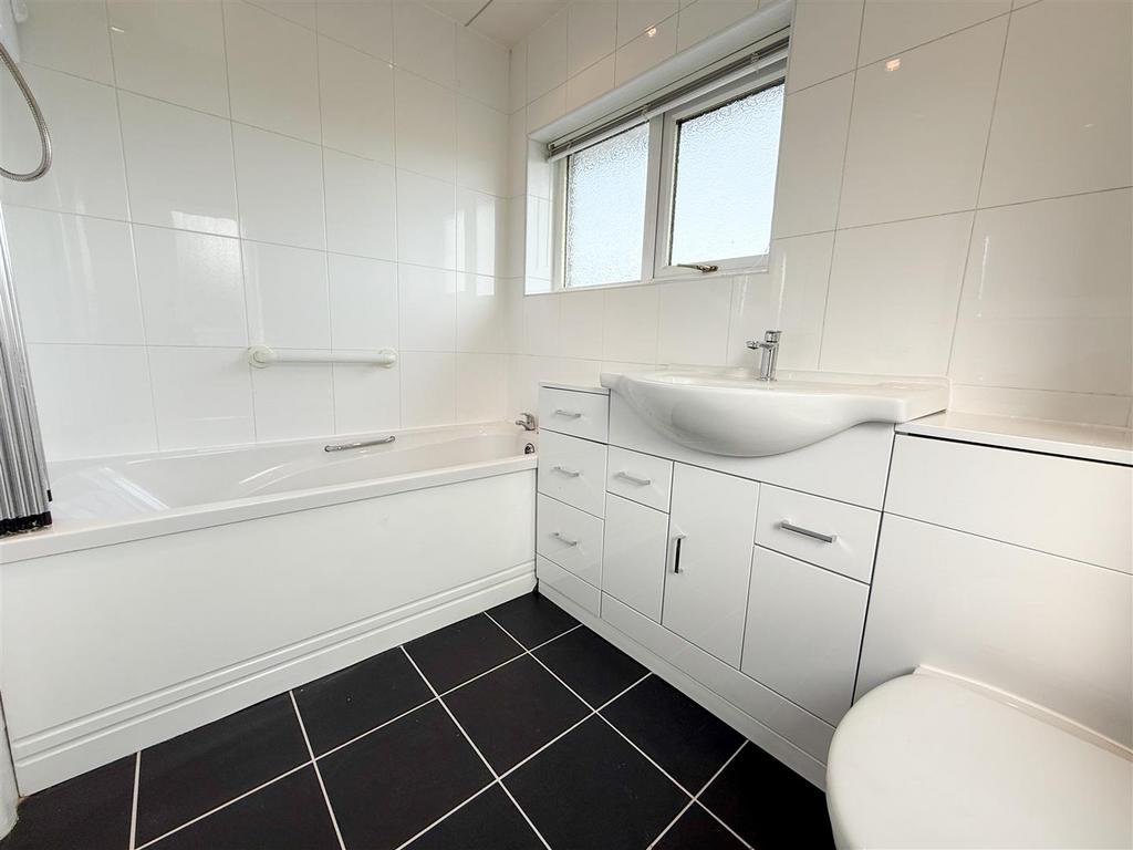 Family bathroom