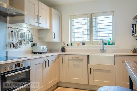 3 bedroom semi-detached house for sale, Tenter Hill Gardens, Shepley, Huddersfield, West Yorkshire, HD8