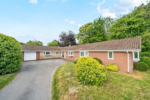 4 bedroom detached bungalow for sale, Amberley, Lyth Hill, Lyth Bank, Shrewsbury, SY3 0BS