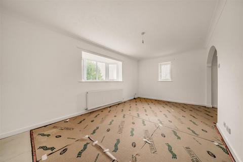 4 bedroom detached bungalow for sale, Amberley, Lyth Hill, Lyth Bank, Shrewsbury, SY3 0BS