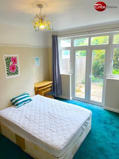 5 bedroom house share to rent, New Malden, KT3