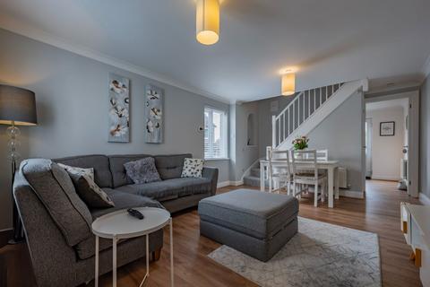 27 Brindles Field, Tonbridge, TN9 2YR