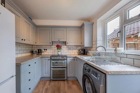 27 Brindles Field, Tonbridge, TN9 2YR