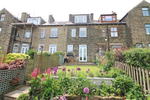 26 Mount View, Oakworth, Keighley, BD22 7QD