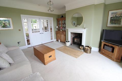 26 Mount View, Oakworth, Keighley, BD22 7QD