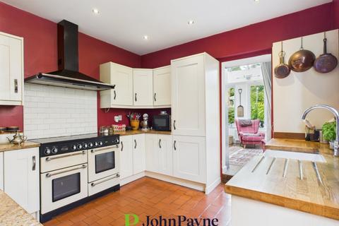 4 bedroom semi-detached house for sale, Spencer Avenue, Earlsdon, Coventry, CV5