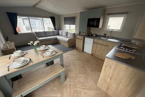 2 bedroom park home for sale, Dovercourt Holiday Park