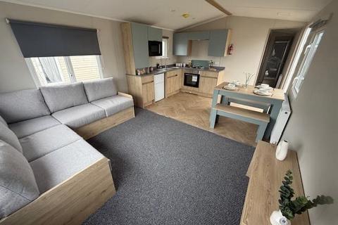 2 bedroom park home for sale, Dovercourt Holiday Park