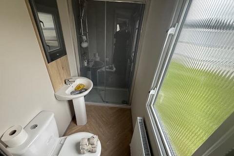 2 bedroom park home for sale, Dovercourt Holiday Park