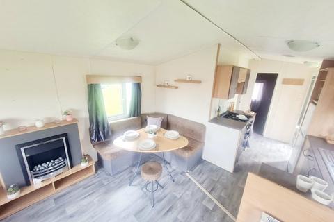 2 bedroom park home for sale, Dovercourt Holiday Park