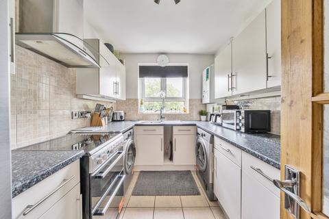 2 bedroom apartment for sale, Prendergast Road, London, United Kingdom