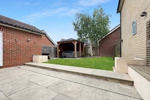36 Chestnut Avenue, Great Notley, Braintree, CM77 7YJ