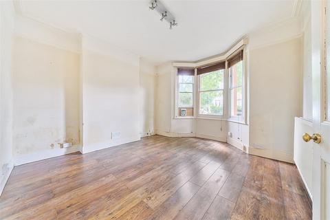 3 bedroom semi-detached house for sale, Worthington Road, Surbiton