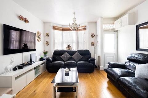 3 bedroom terraced house for sale, Meath Road, Stratford, London, E15
