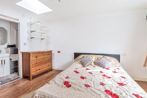 4 bedroom semi-detached house for sale, Lindsay Drive, Harrow HA3