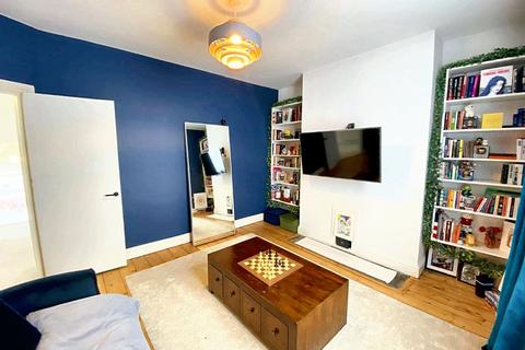 3 bedroom maisonette for sale, Oldham Road, Ancoats, Manchester